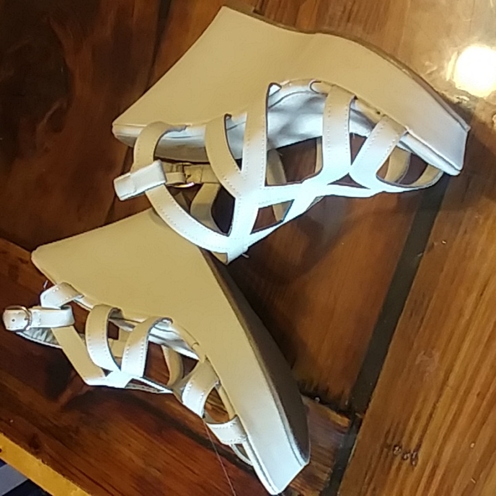 Jynx Collection strappy slingback wedge sandal in cream white light taupe